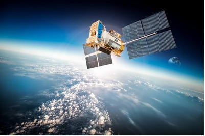 外资青睐的13只军工芯片股名单 通信设备销售成关键驱动力